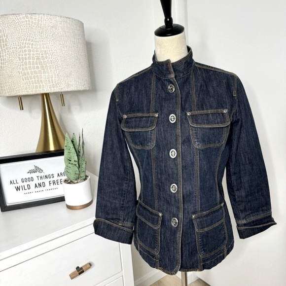 Chico's Women's Blue Denim Jacket Size 0 US Small - Picture 10 of 13